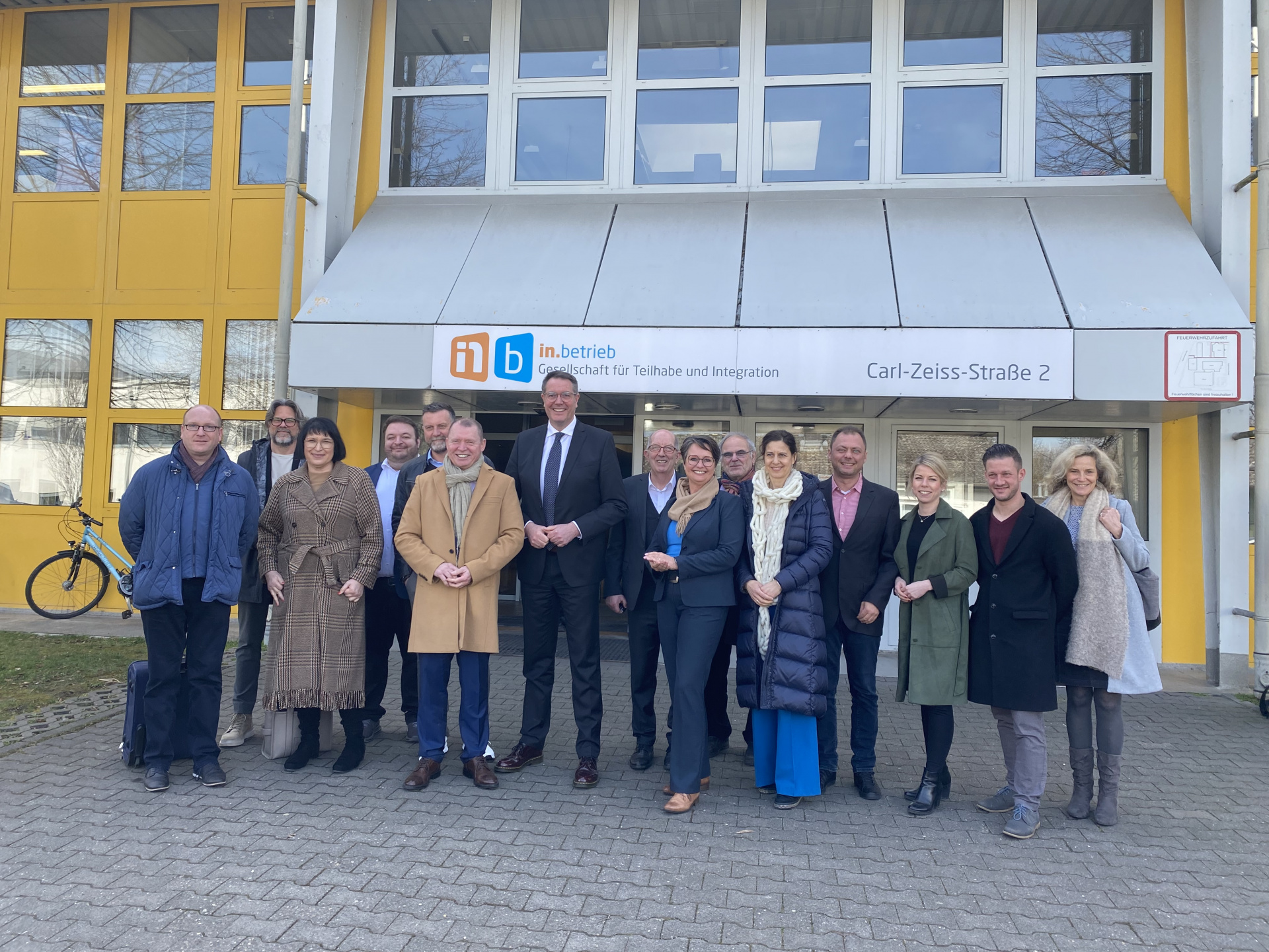 Mitglieder des Landtagsausschusses für Arbeit, Soziales, Pflege und Transformation
© in.betrieb Mitglieder des Landtagsausschusses für Arbeit, Soziales, Pflege und Transformation
© in.betrieb